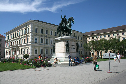 Standbild Ludwig I von Bayern - Odeonsplatz
