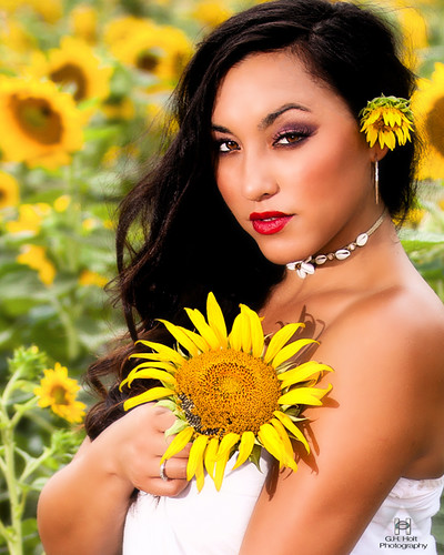 Amanda-Sunflower Shoot Drapper-WMA McConnells, SC by G. H. Holt Photography