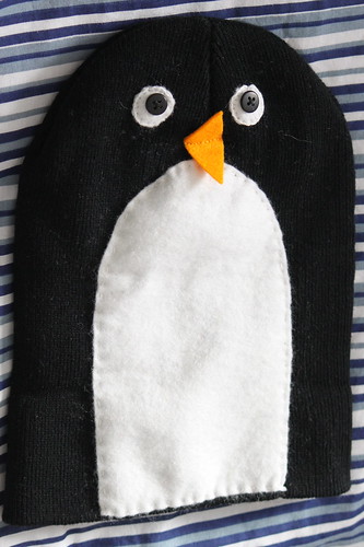 Penguin foot cozy