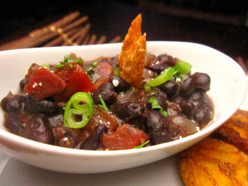 bewitched black beans (frijoles negras al brujo)