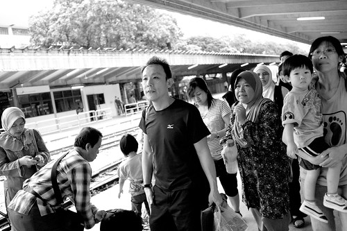 Passengers disembarking from train on the last day of Tanjong Pagar railway station.