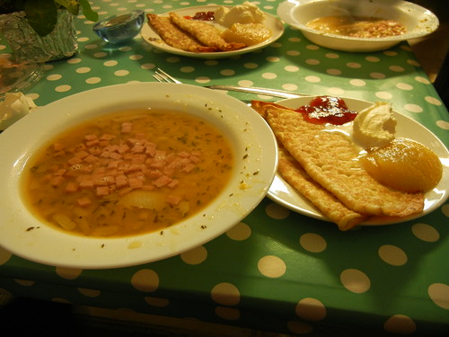 pea soup and pancakes