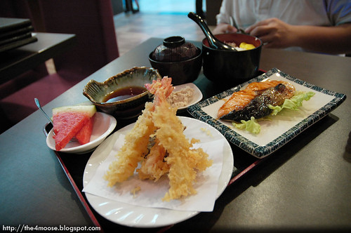 Ishikawa Japanese Restaurant - Sake & Tempura Set