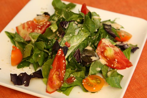 Spinach Salad with Creamy Sweet Chili Dressing