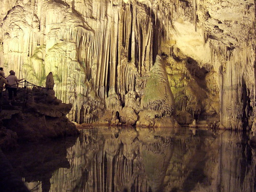 Day 2 07 Grotte di Nettuno