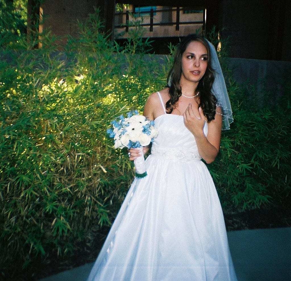 toy camera wedding photography bride with bouquet taken with diana mini lomography