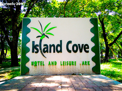 Welcome to Island Cove by israelv