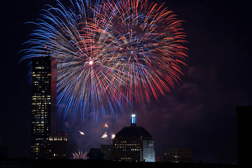 Boston Fireworks - 2011-07-04 - 017