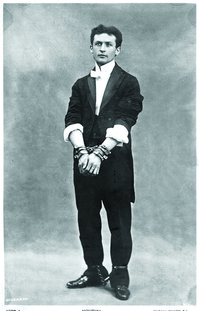 Houdini in Chains, 1903