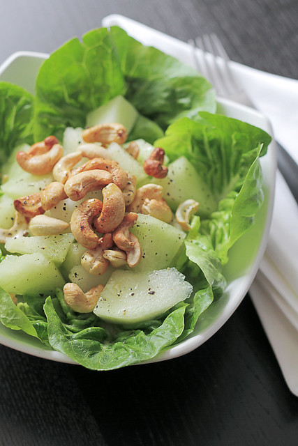 Melon, Lettuce and Cashewnuts