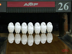bOWLing_alley