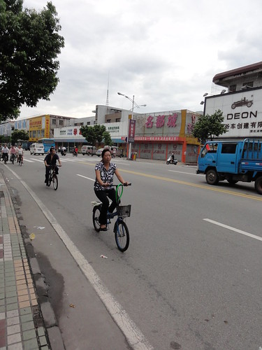 Bicycle riders in Zhongshan