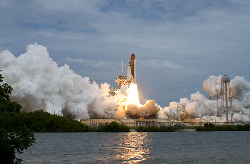 STS-135 Atlantis Launch (201107080016HQ)