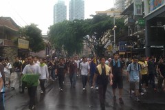 Bersih crowd along Tengkat Tong Shin, from Jalan Pudu