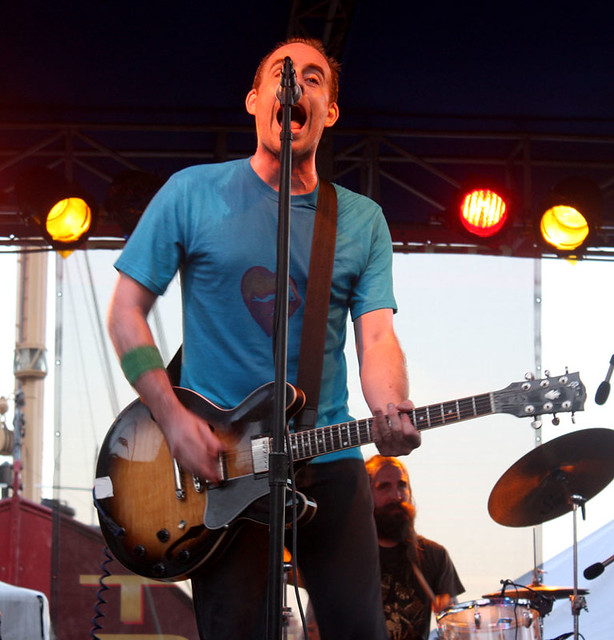 Ted Leo and the Pharmacists at the 4Knots kickoff party