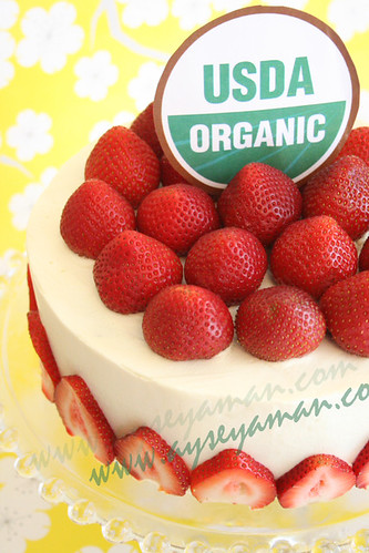 organic cake