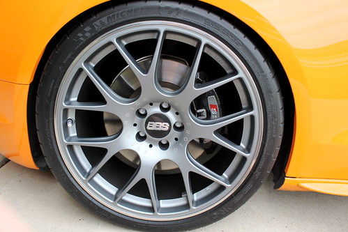 They are on BBS CHR and Michelin Pilot Super Sport 