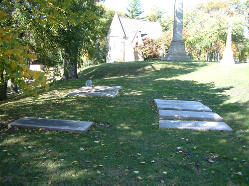 Hodges, Elmwood Cemetery. by Sunshine Gorilla