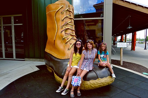 Texas Invasion:  On the big boot!