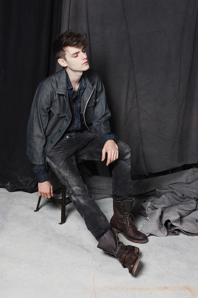 Douglas Neitzke0384_DIESEL BLACK GOLD Collection-Preview FW11