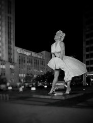 Marilyn on the Plaza in Chicago - B&W by doug.siefken