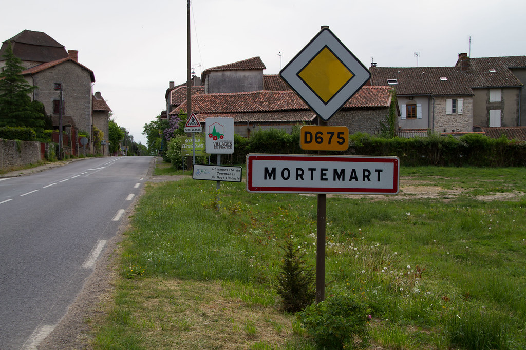 Mortemart 20110424-IMG_6911