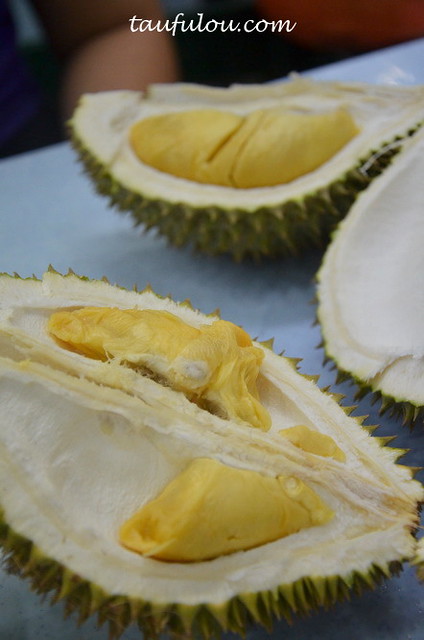 ss2 durians (5)