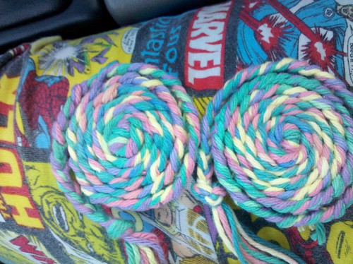 Yarn rosettes!!