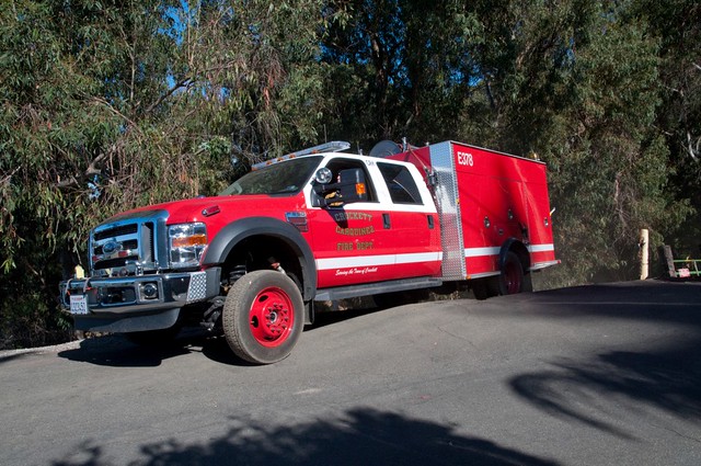 california usa fire firetruck crockett motorvehicleaccident contracostacounty ccfd fordf550 crockettcarquinezfiredepartment