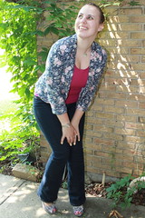 Outfit - Gap jeans, Anthropologie floral blazer