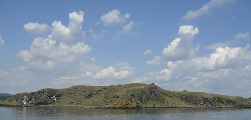 Inchcolm Island1