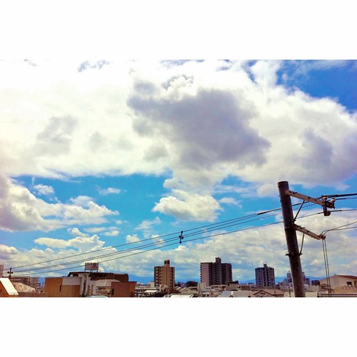 今日の写真 No.335 – 昨日Instagramへ投稿した写真（2枚）／iPhone4＋Camera+