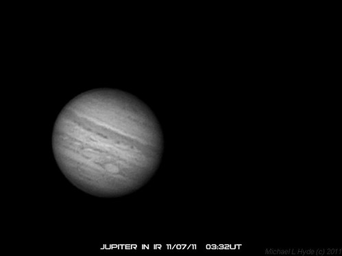 Jupiter in IR 2011-07-11 03-32-55UT by Mick Hyde