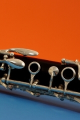 closeup photo of oboe