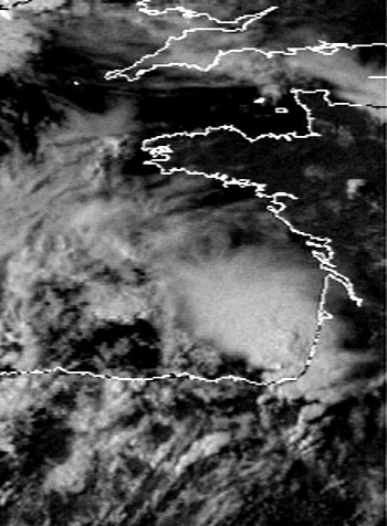 image satellite des orages violents de la mi-juillet 2003 météopassion