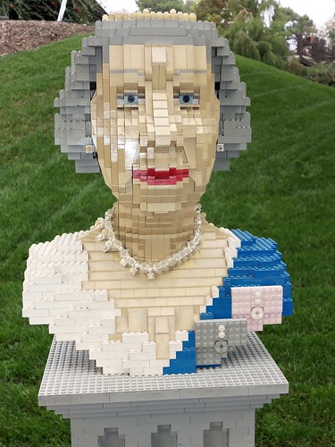 Queen Elizabeth in Legos