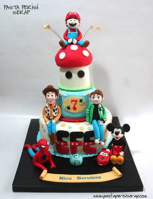 Mario-spiderman-cars-ben 10 -Toys3-mickey mouse cake - EFE