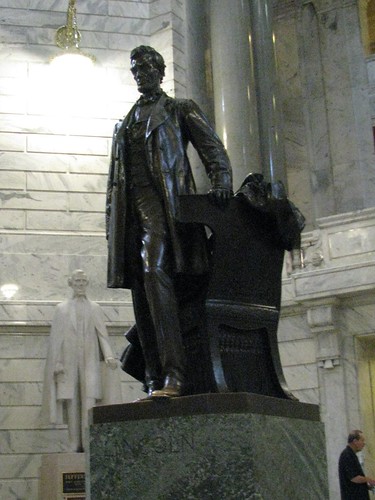 Lincoln Statue in Kentucky Capitol