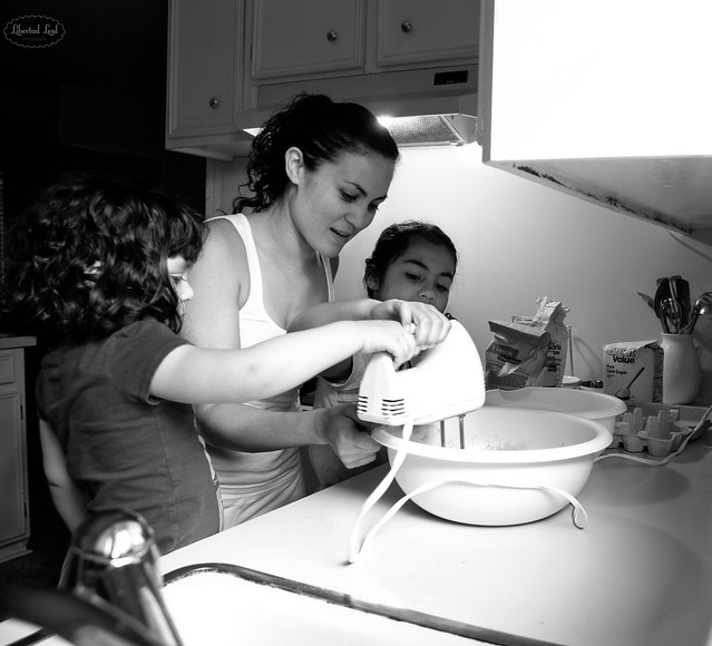 Everyday Mother: Baking Together