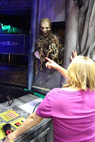 Scare Factory zombie shooting gallery