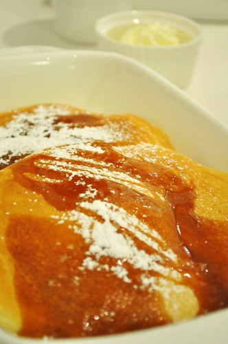 buttermilk pancakes with caramel