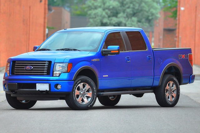 blue ford truck nikon metallic f150 flame fx4 2011 d90 supercrew ecoboost nikon70200f28vrii qwksvt blueflamemetallic