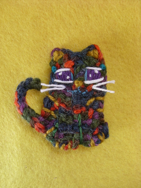 Cute Kitty-Cat Brooch