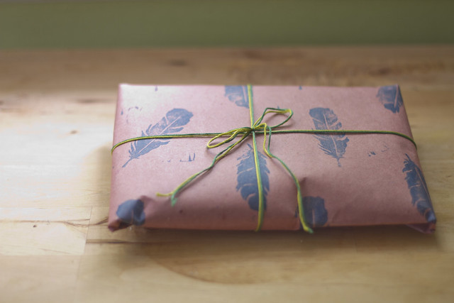 feather wrapping paper