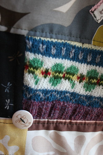 Saco Selvage : "Owls and the Holidays"