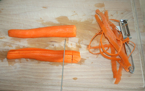 16 - Karotten in Stifte zerteilen