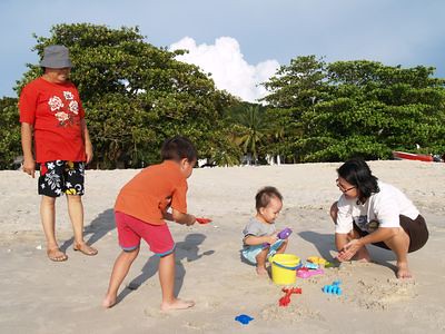 Playing sand