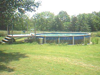 24' x 24' octagonal above-ground pool