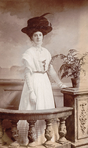 Woman with big hat