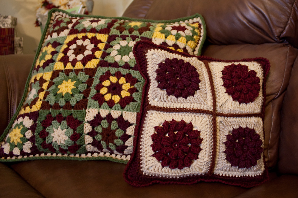 Four Flowers Pillow - Front